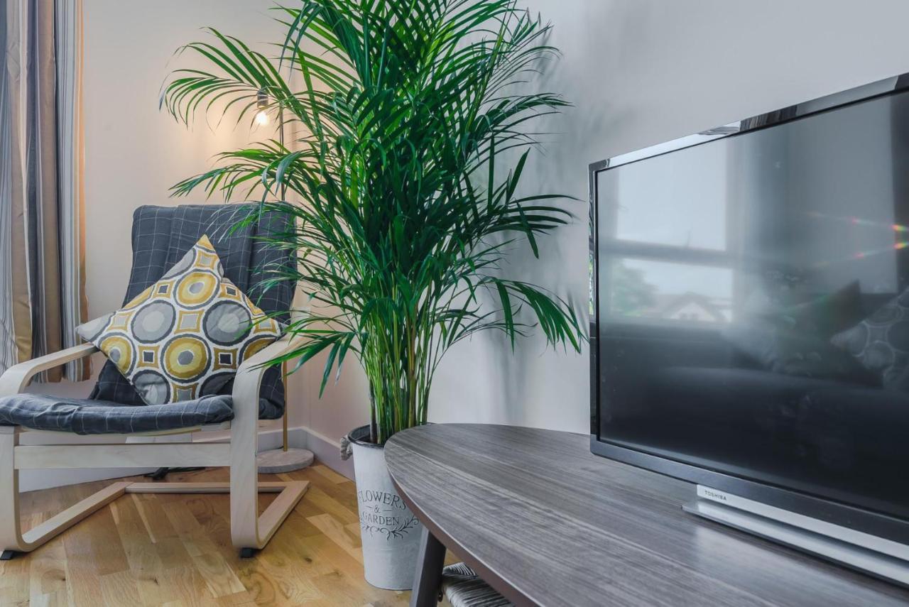 Panorama Apartments By Mesh Accommodation Short & Long Term Lets Ashford For Contractors Or Corporate Stays Exterior photo