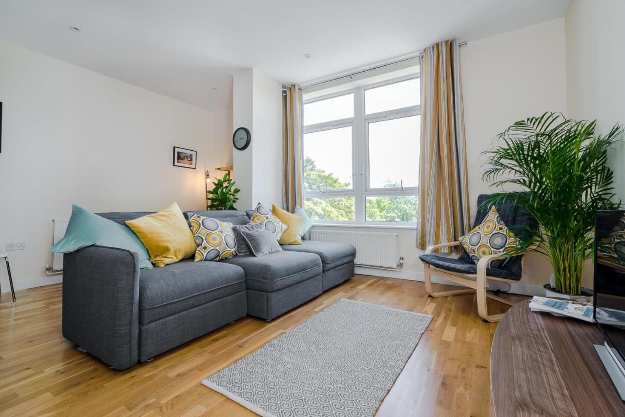 Panorama Apartments By Mesh Accommodation Short & Long Term Lets Ashford For Contractors Or Corporate Stays Exterior photo